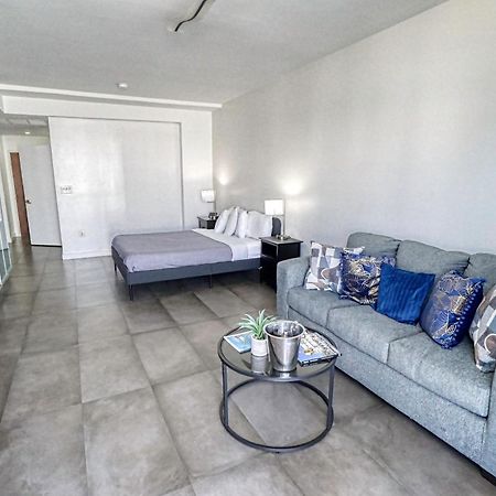 Deluxe Apartments At The Congress Miami Beach Dış mekan fotoğraf