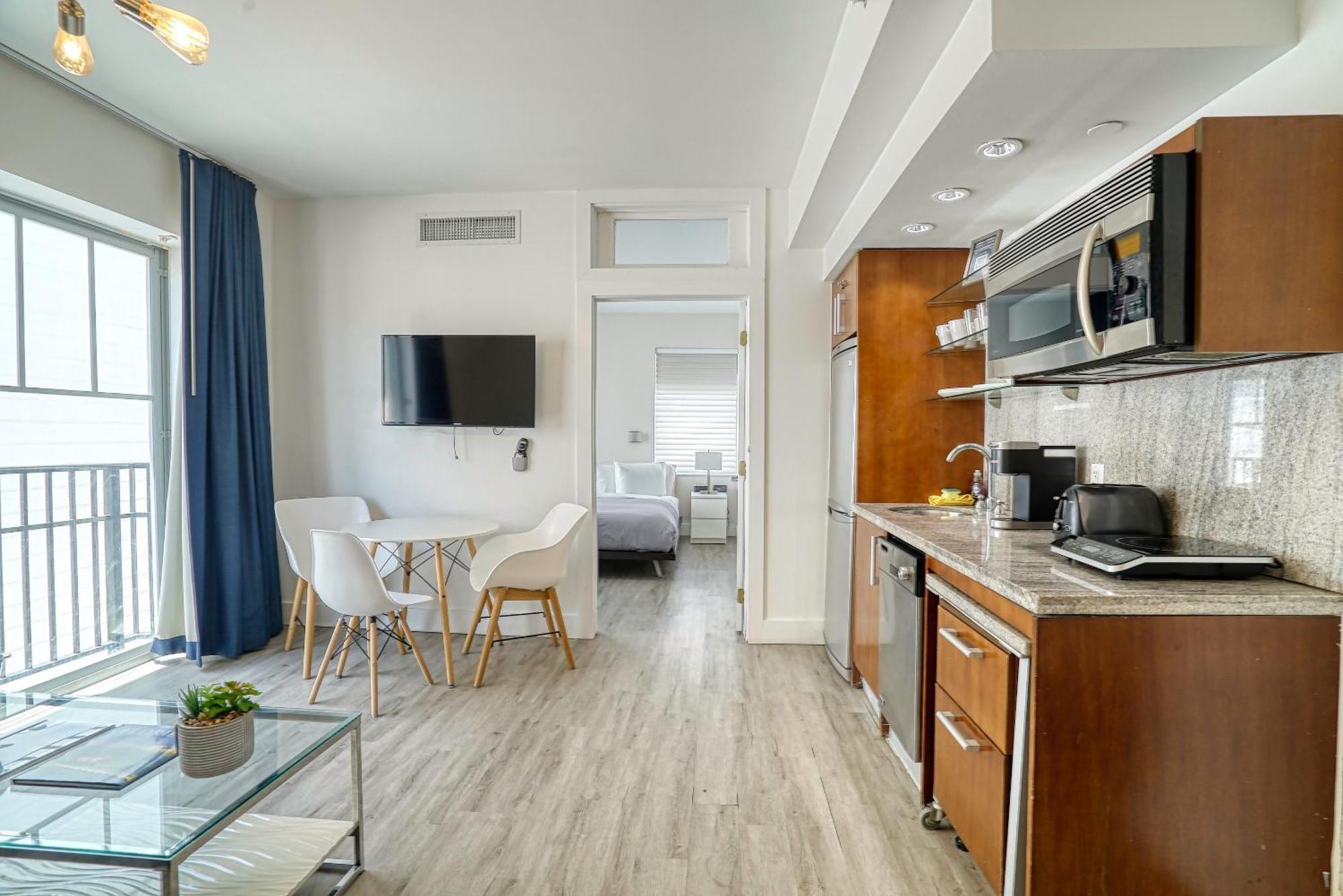 Deluxe Apartments At The Congress Miami Beach Oda fotoğraf