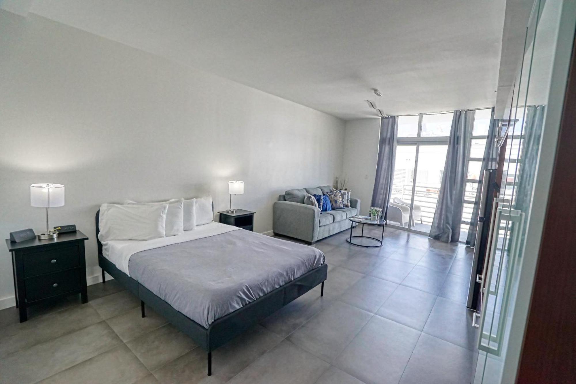 Deluxe Apartments At The Congress Miami Beach Dış mekan fotoğraf